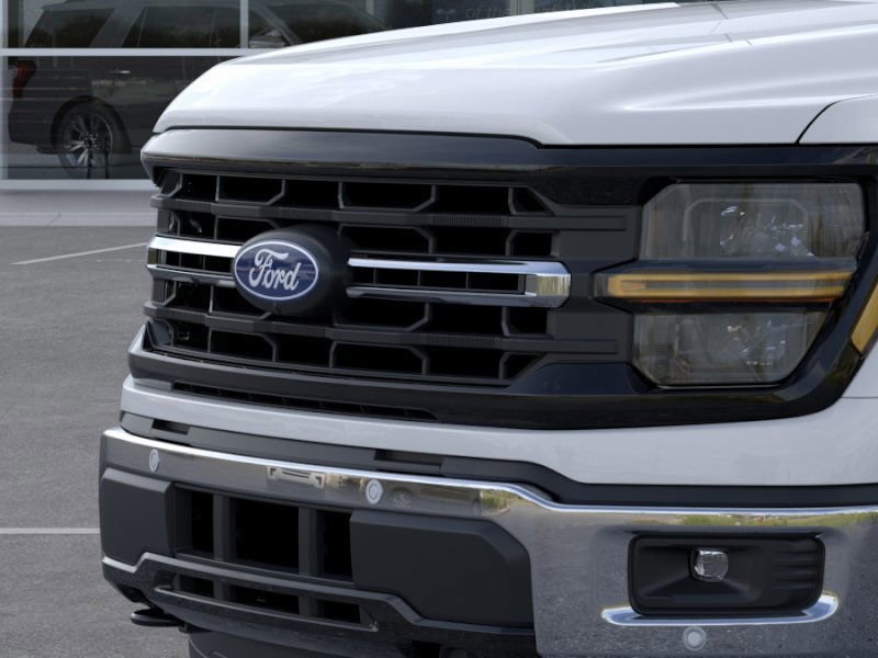 2025 Ford F-150 XLT photo 17