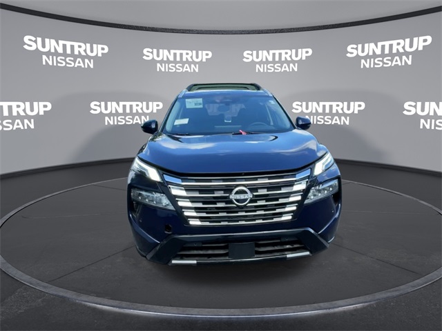 2025 Nissan Rogue Platinum photo 3