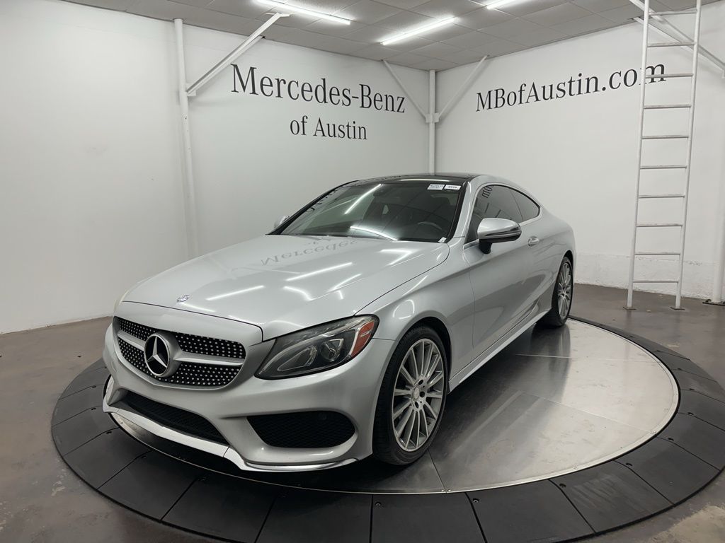 2017 Mercedes Benz C 300 photo 3