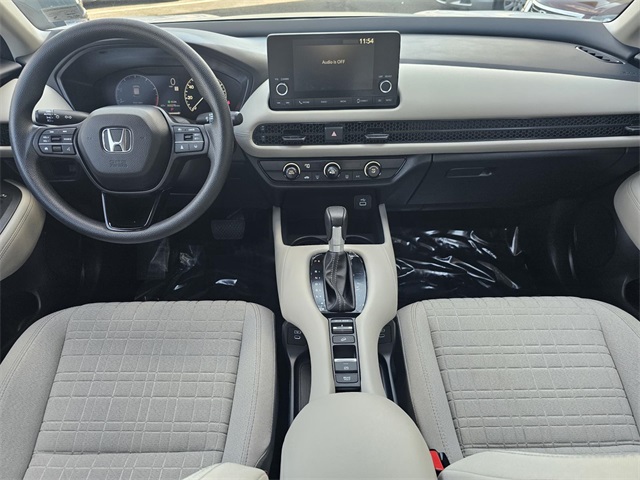 2025 Honda HR-V LX photo 17