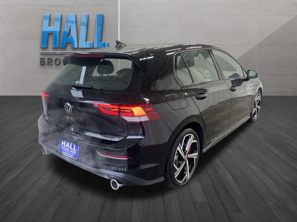 2025 Volkswagen Golf GTI SE photo 5