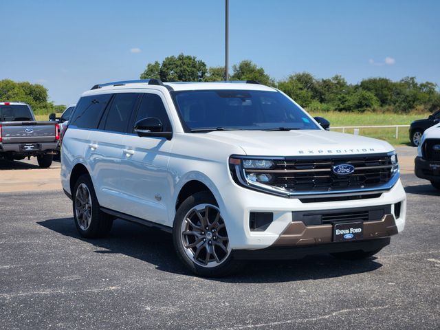 2025 Ford Expedition King Ranch photo 2