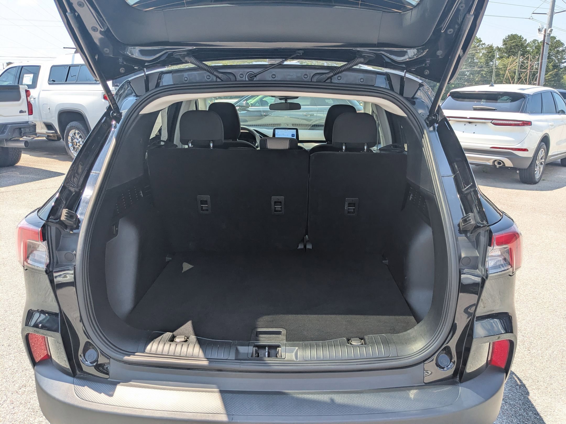2022 Ford Escape SE photo 24