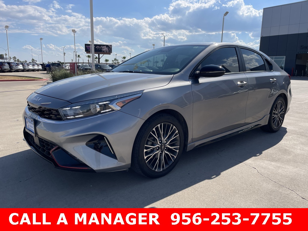2023 Kia Forte GT-Line photo 2