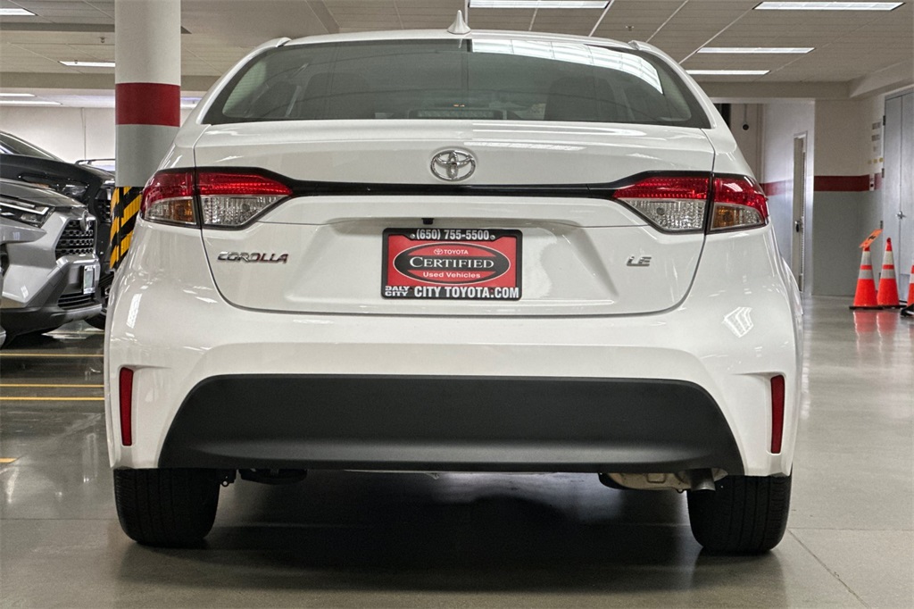 2024 Toyota Corolla LE photo 3