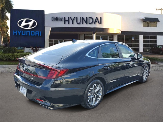 2022 Hyundai Sonata SEL photo 4