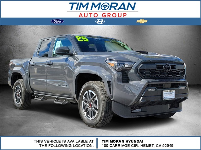 2025 Toyota Tacoma TRD Sport's photo