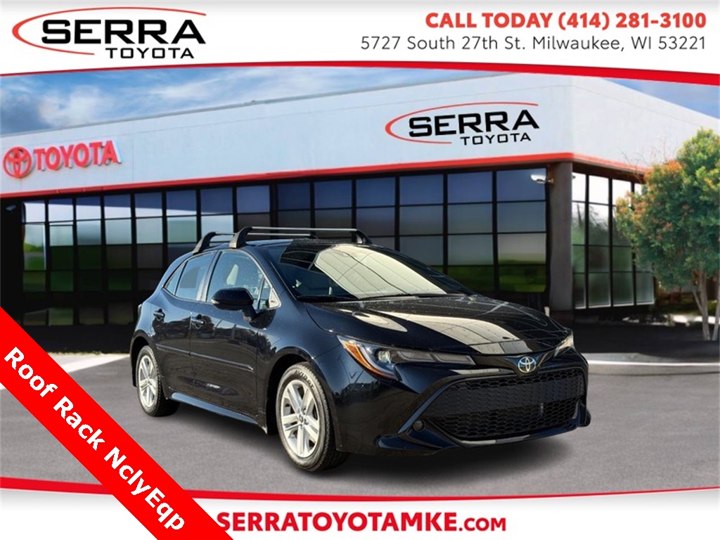 2022 Toyota Corolla Hatchback SE's photo