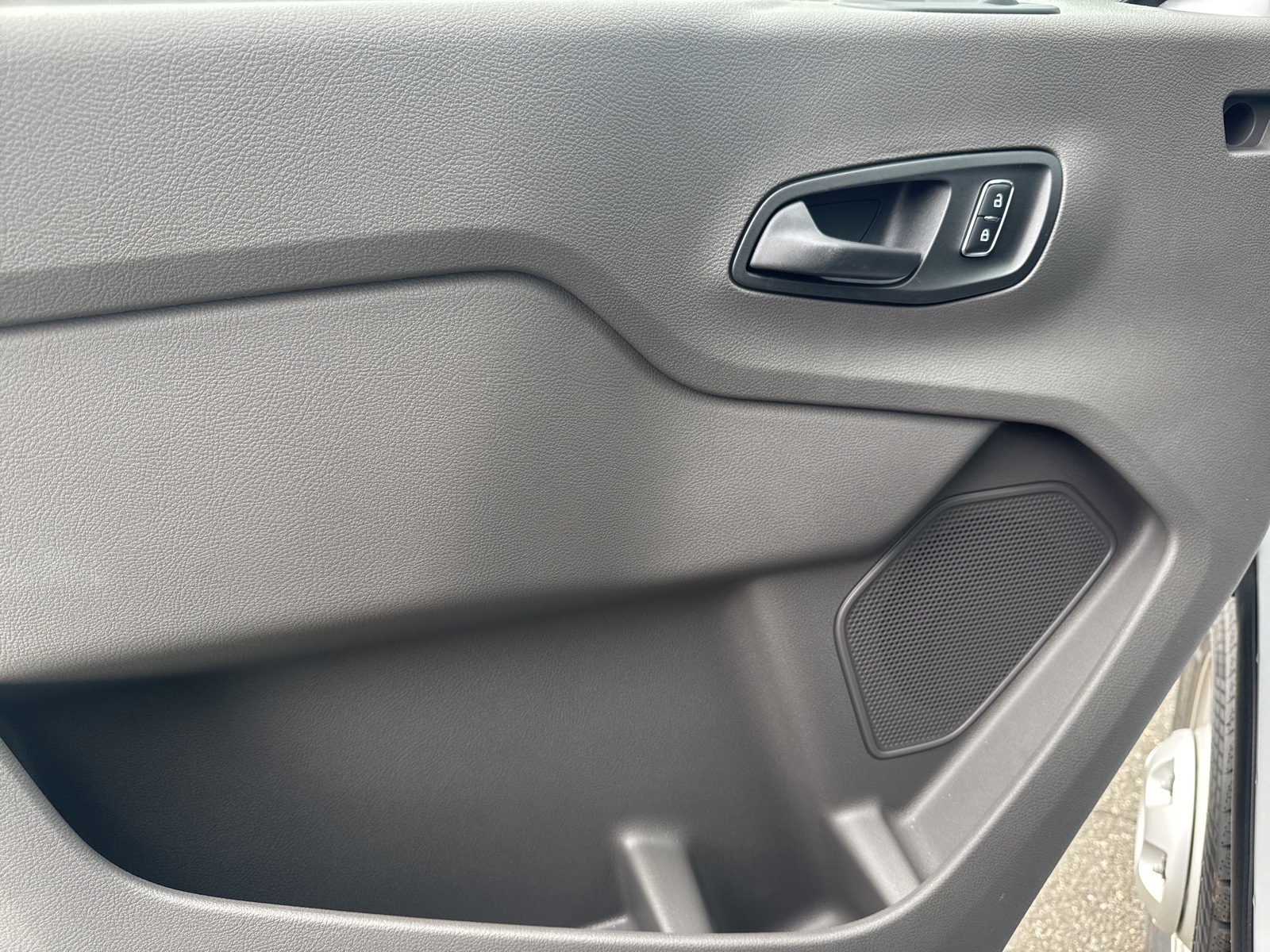 2025 Ford Transit photo 22