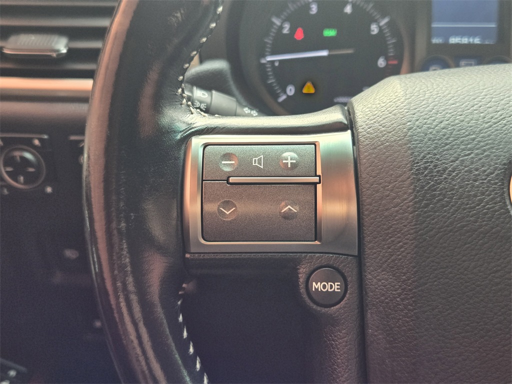 2017 Lexus GX 460 photo 27