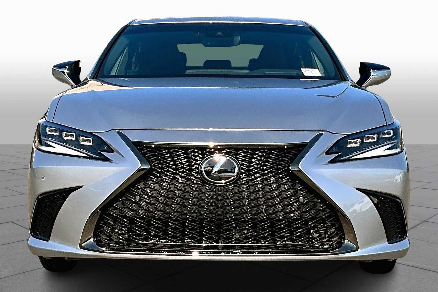 2025 Lexus ES 300h F SPORT Handling photo 3