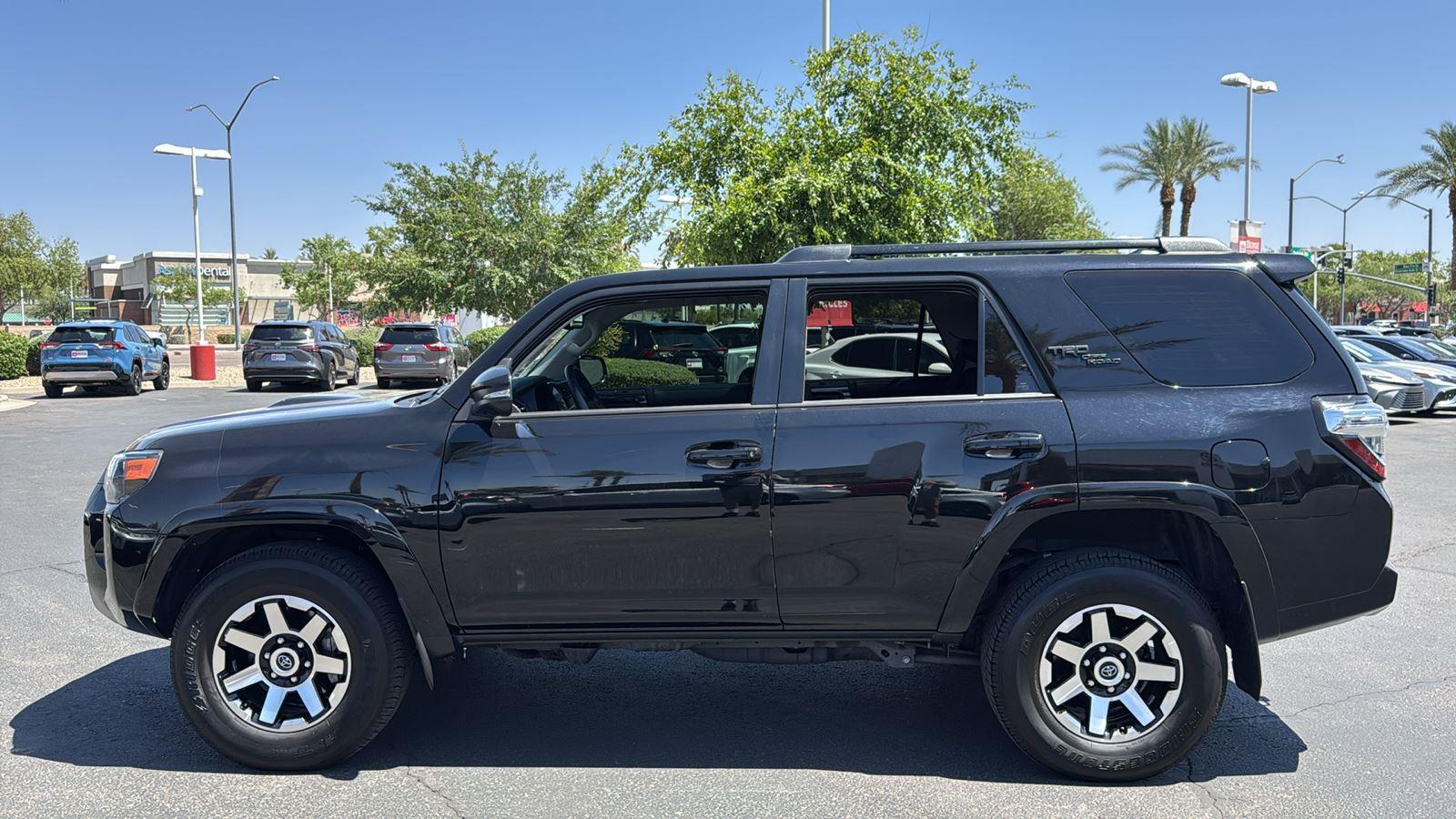 2023 Toyota 4Runner TRD Premium photo 2
