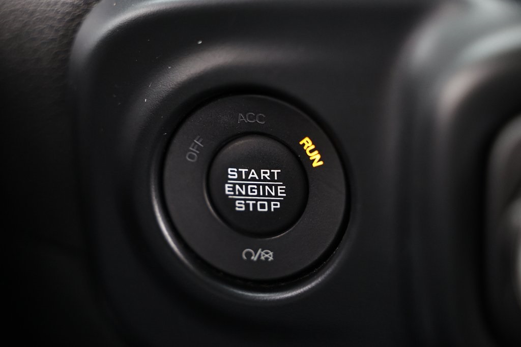 2022 Jeep Wrangler Unlimited Sahara Altitude photo 33