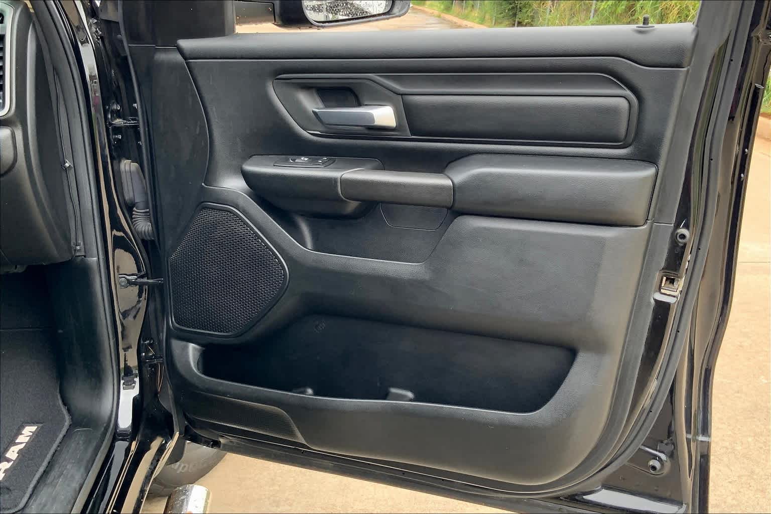 2019 Ram 1500 Tradesman photo 23