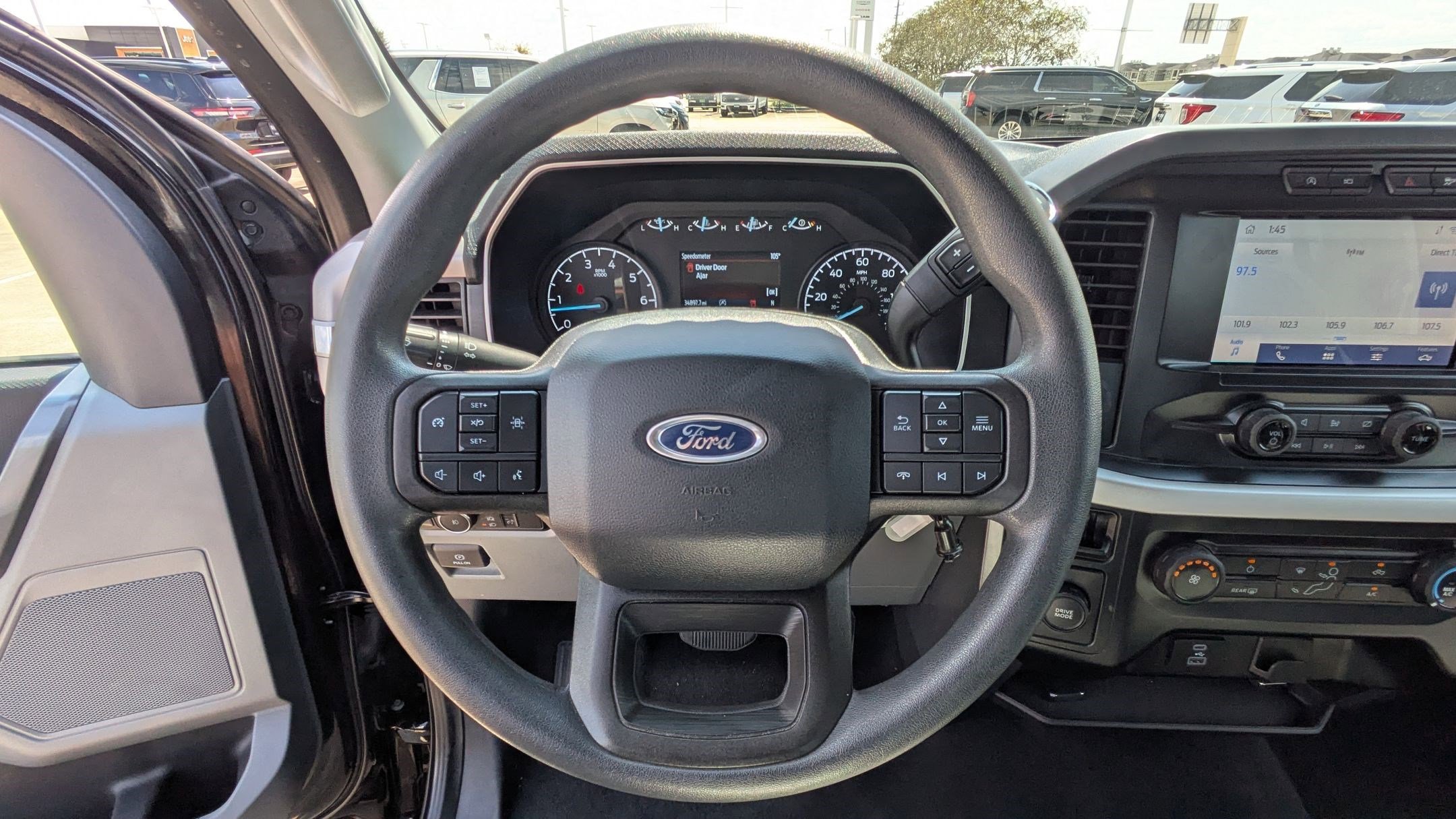 2023 Ford F-150 XLT photo 14