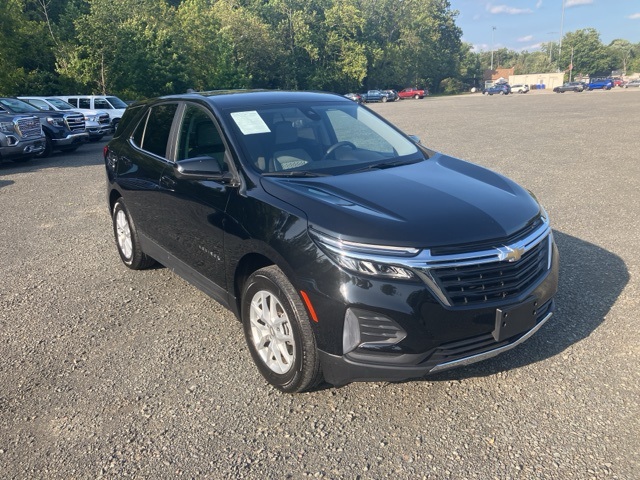 2023 Chevrolet Equinox LT photo 3
