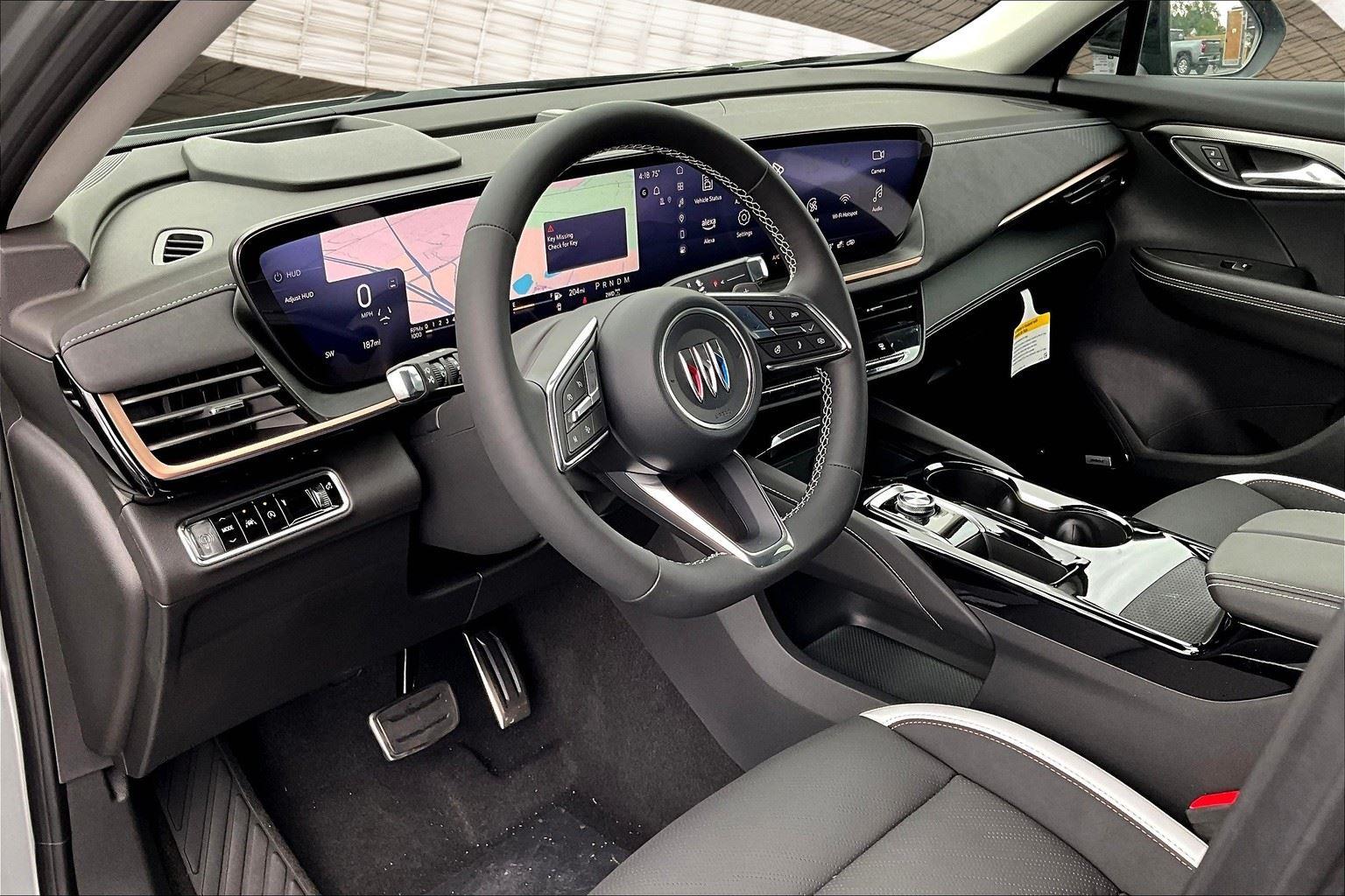2025 Buick Envision Sport Touring photo 6