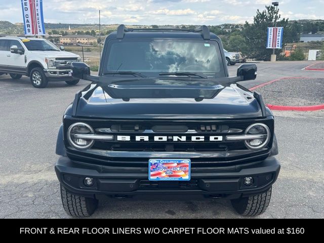2024 Ford Bronco Outer Banks photo 8