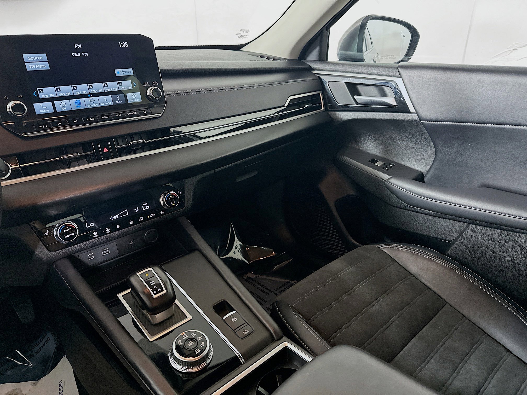 2024 Mitsubishi Outlander SE photo 19