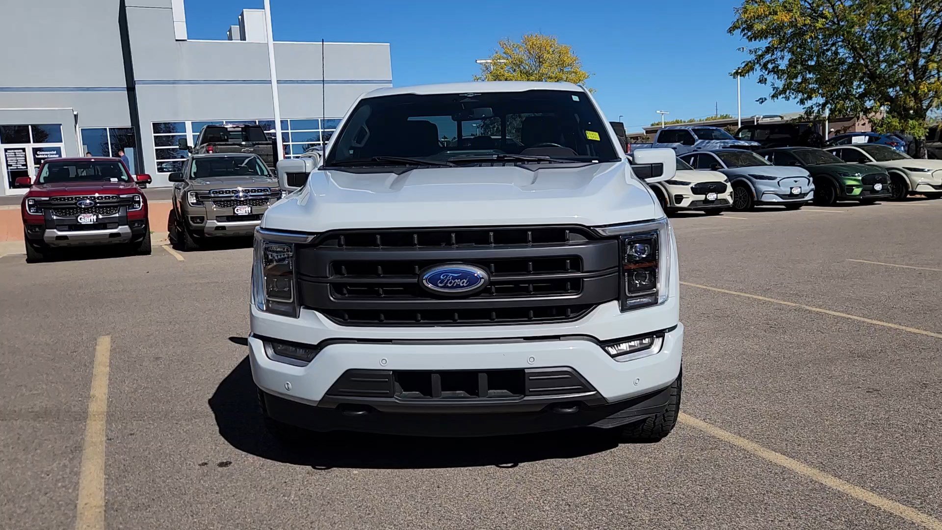 2023 Ford F-150 Lariat photo 2