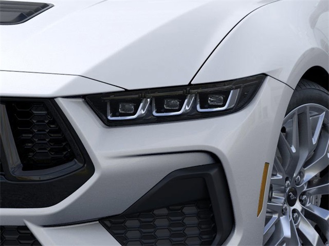 2025 Ford Mustang GT photo 17
