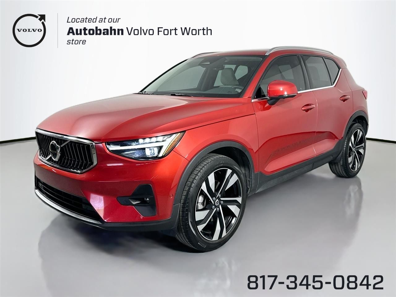 2023 Volvo XC40 Ultimate's photo
