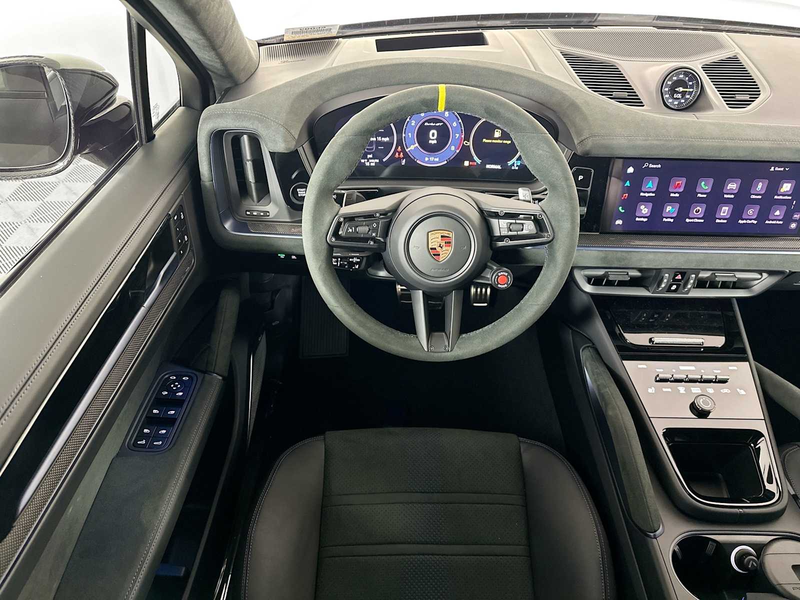 2025 Porsche Cayenne Turbo GT photo 19
