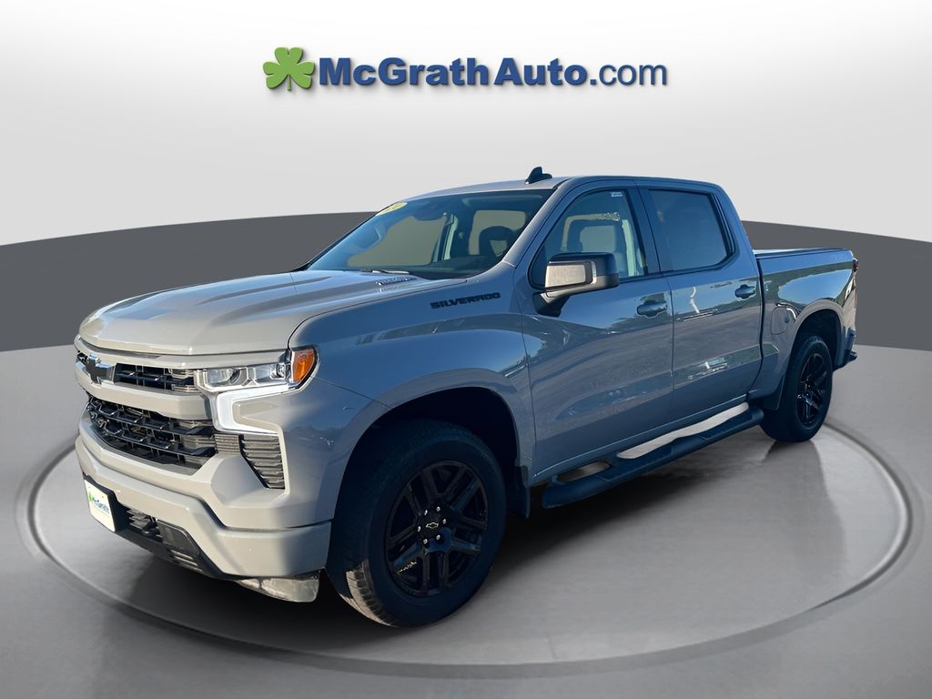 2024 Chevrolet Silverado 1500 RST photo 3