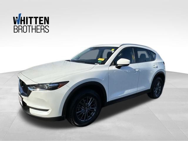 2020 Mazda CX-5 Sport's photo