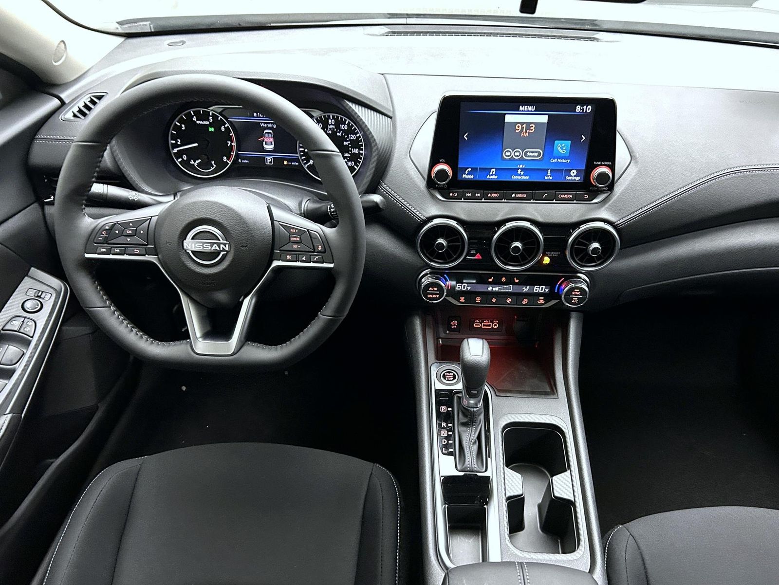 2025 Nissan Sentra SV photo 10