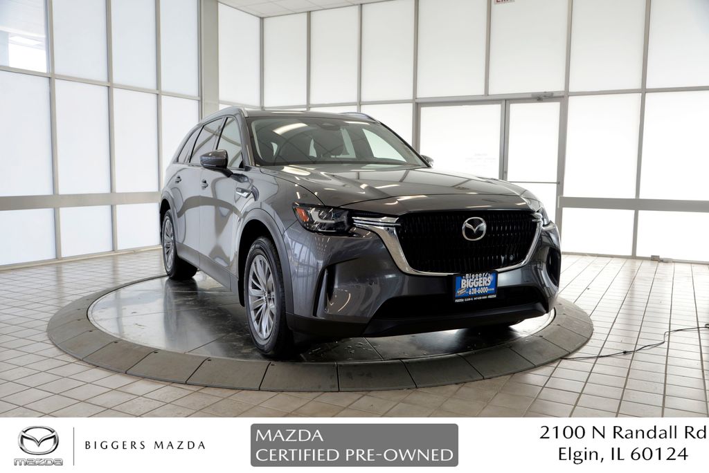 2025 Mazda CX-90 Preferred Package's photo