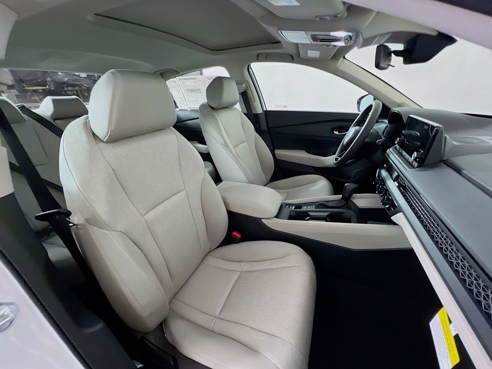 2025 Honda Accord 1.5T SE photo 17