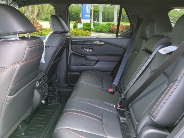 2026 Honda Passport TrailSport Elite photo 8
