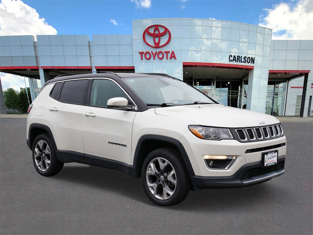 Used 2019 Jeep Compass Limited with VIN 3C4NJDCB3KT697533 for sale in Minneapolis, Minnesota