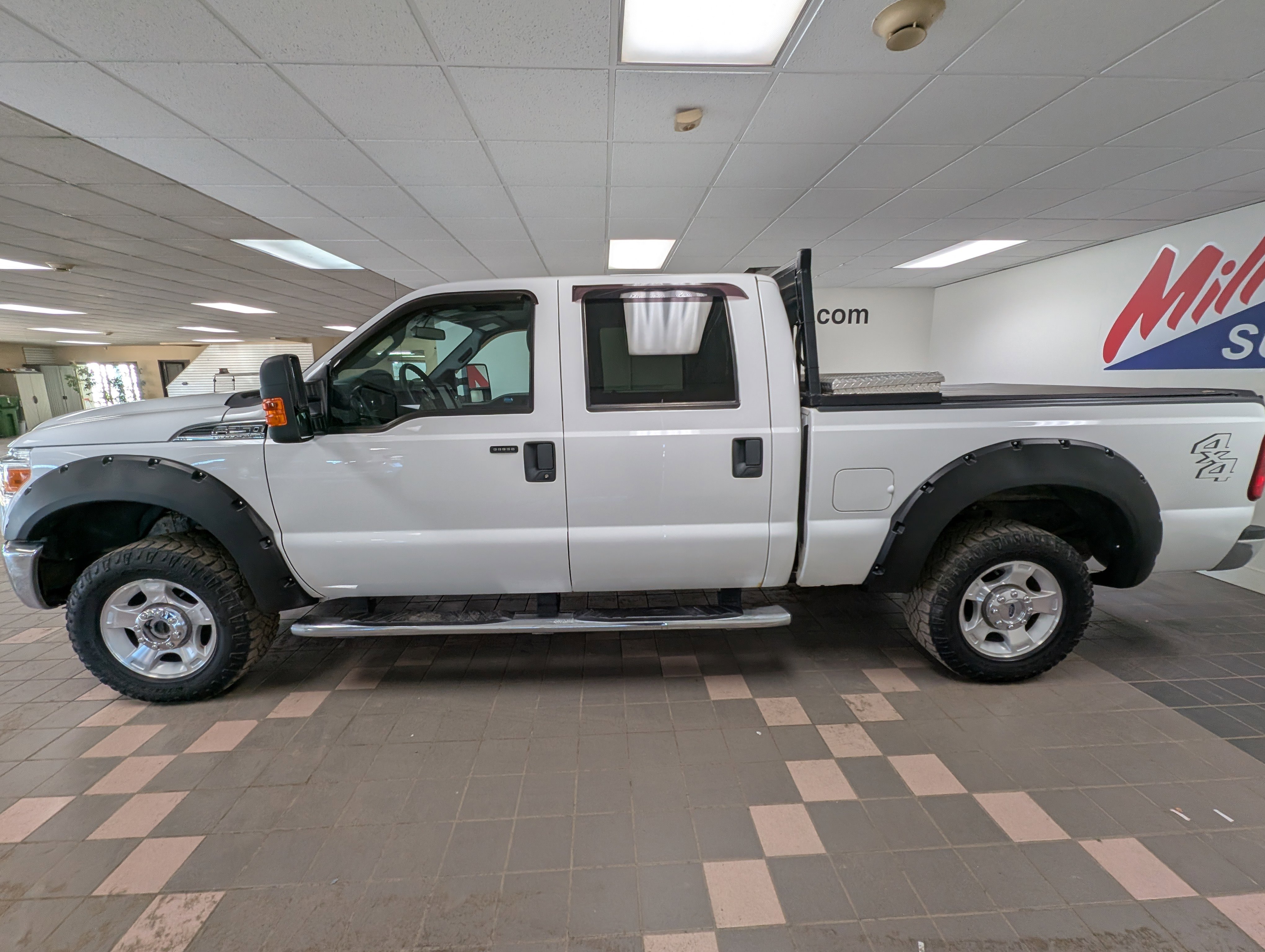 Used 2016 Ford F-250 Super Duty XLT with VIN 1FT7W2B6XGEB53380 for sale in Hermantown, Minnesota