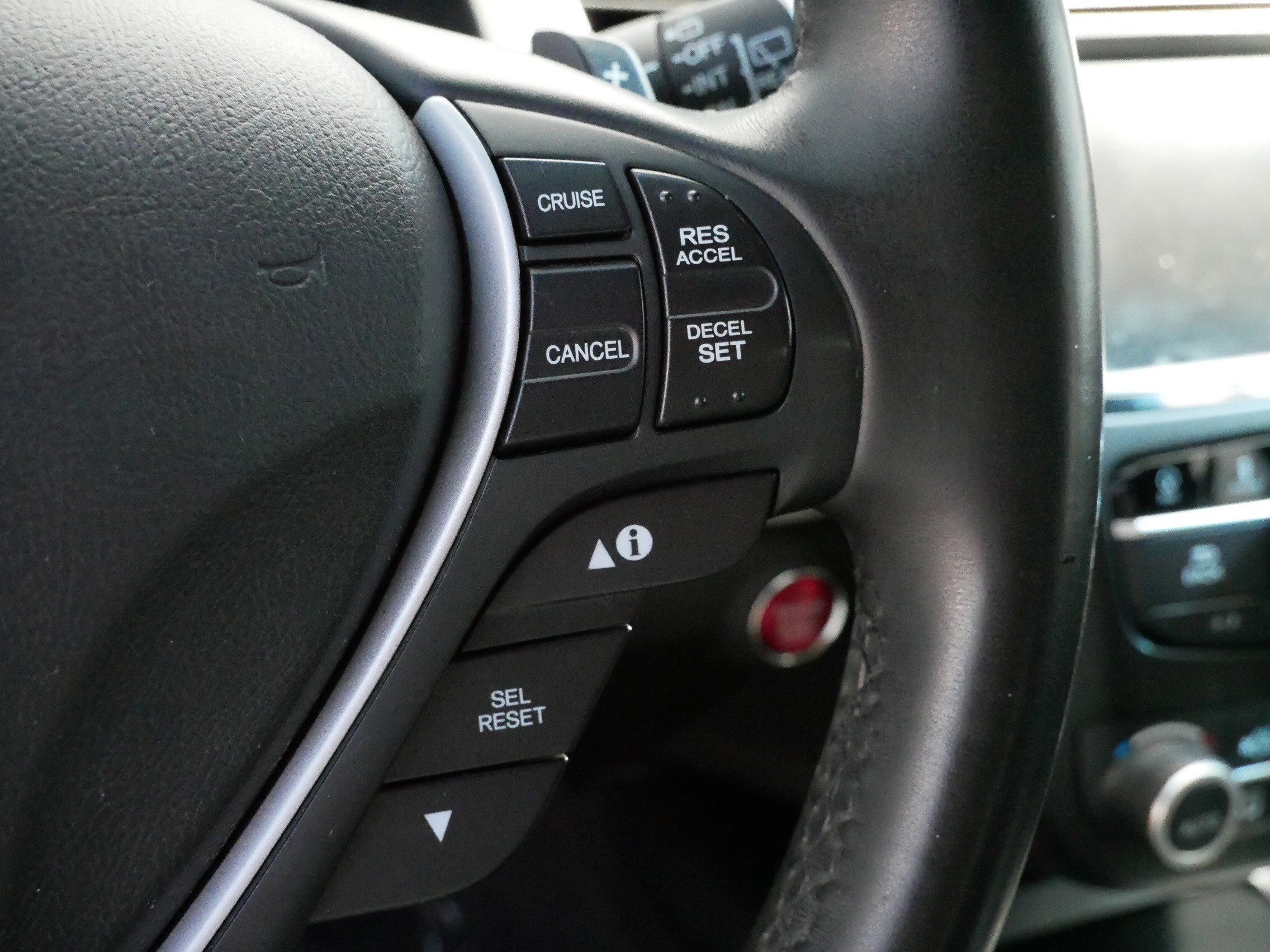 2016 Acura RDX Technology photo 24