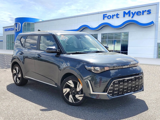 2025 Kia Soul GT-Line's photo