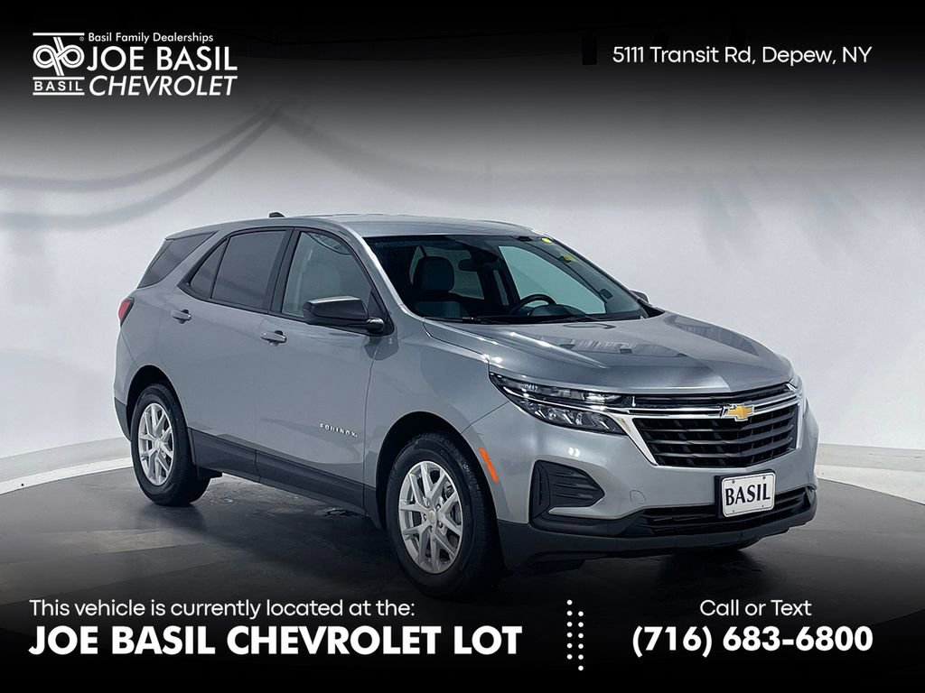 2024 Chevrolet Equinox LS's photo