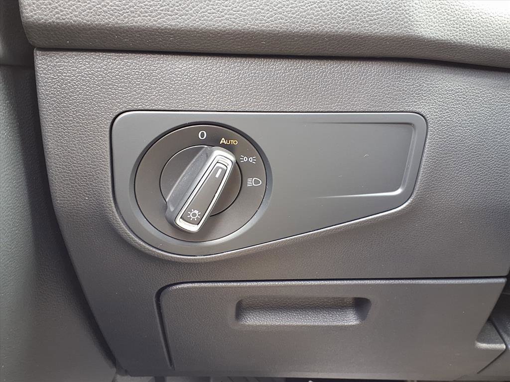 2022 Volkswagen Tiguan SE photo 30