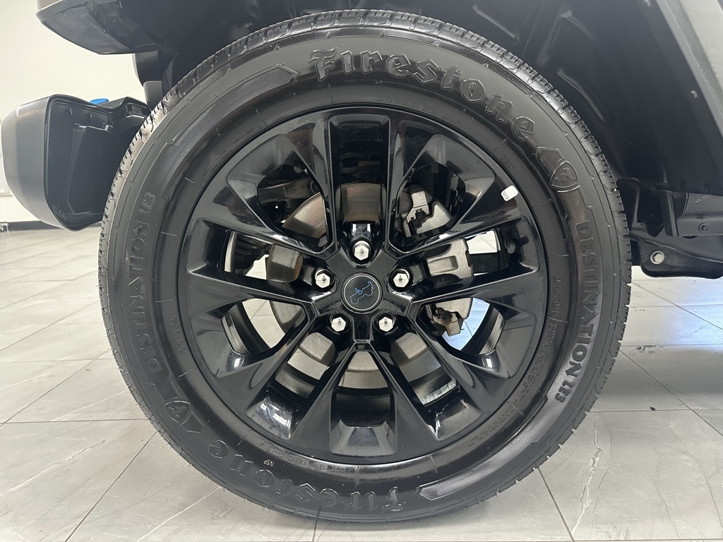 2024 Jeep Wrangler Sahara 4xe photo 8