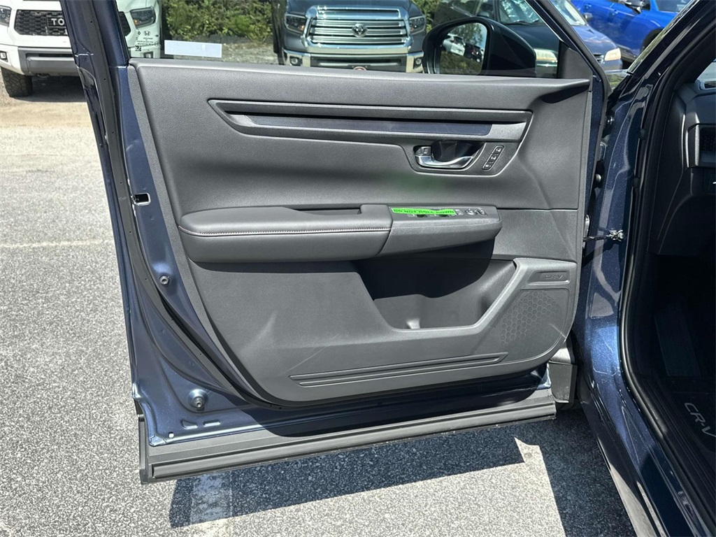 2026 Honda CR-V Hybrid Sport-L photo 4