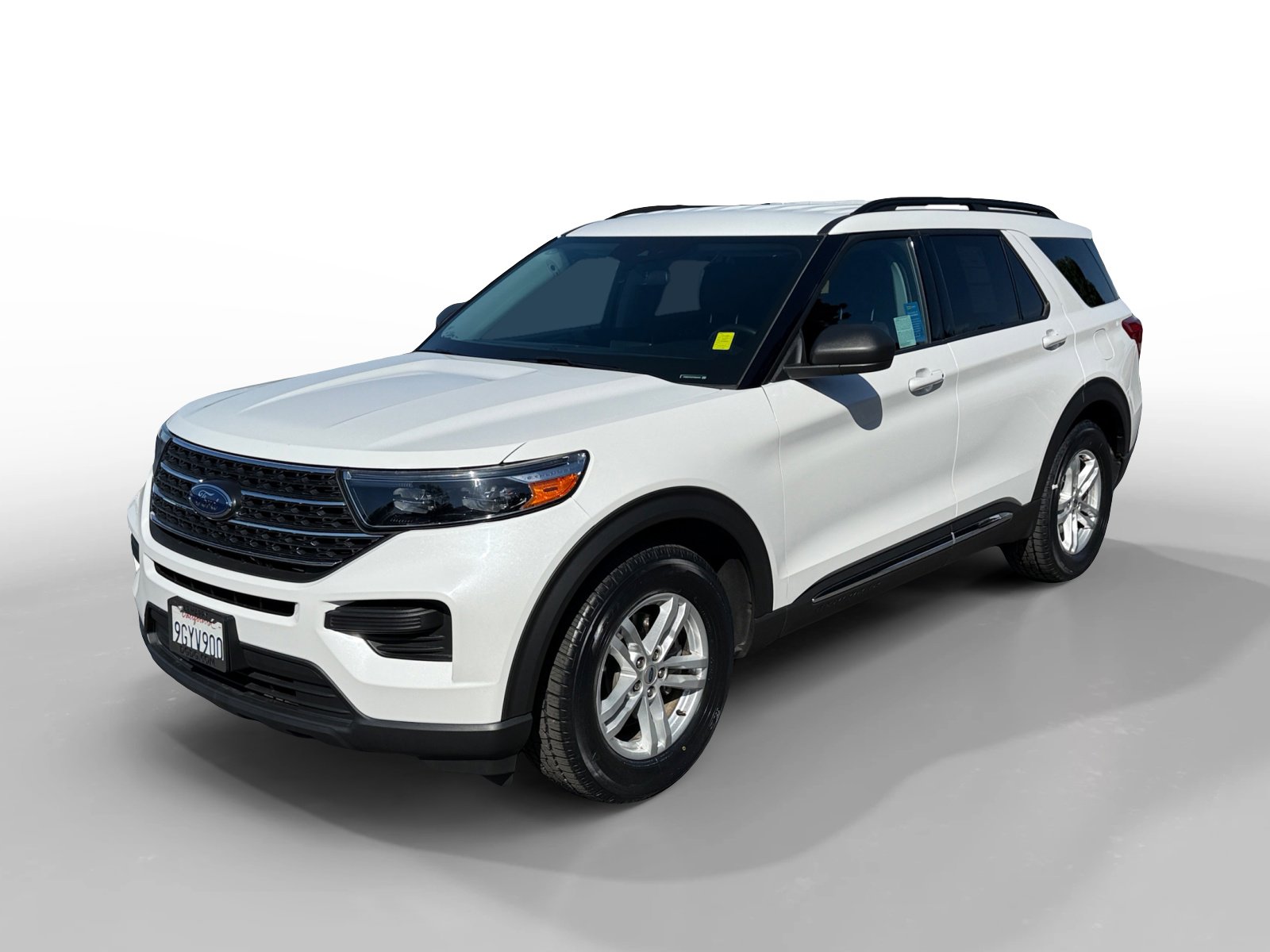 2023 Ford Explorer XLT's photo