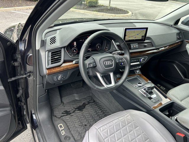 2018 Audi Q5 2.0T Premium photo 4