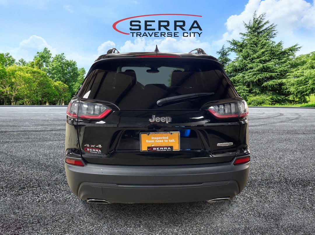 2022 Jeep Cherokee Latitude Lux photo 2