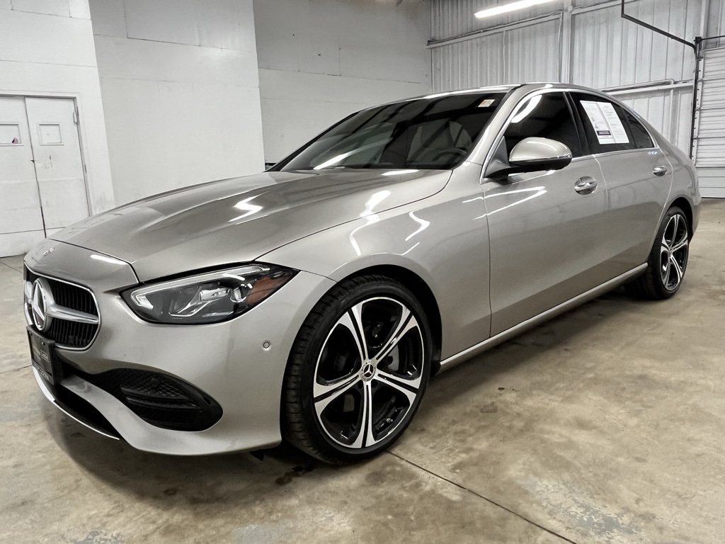 2023 Mercedes Benz C 300 photo 4