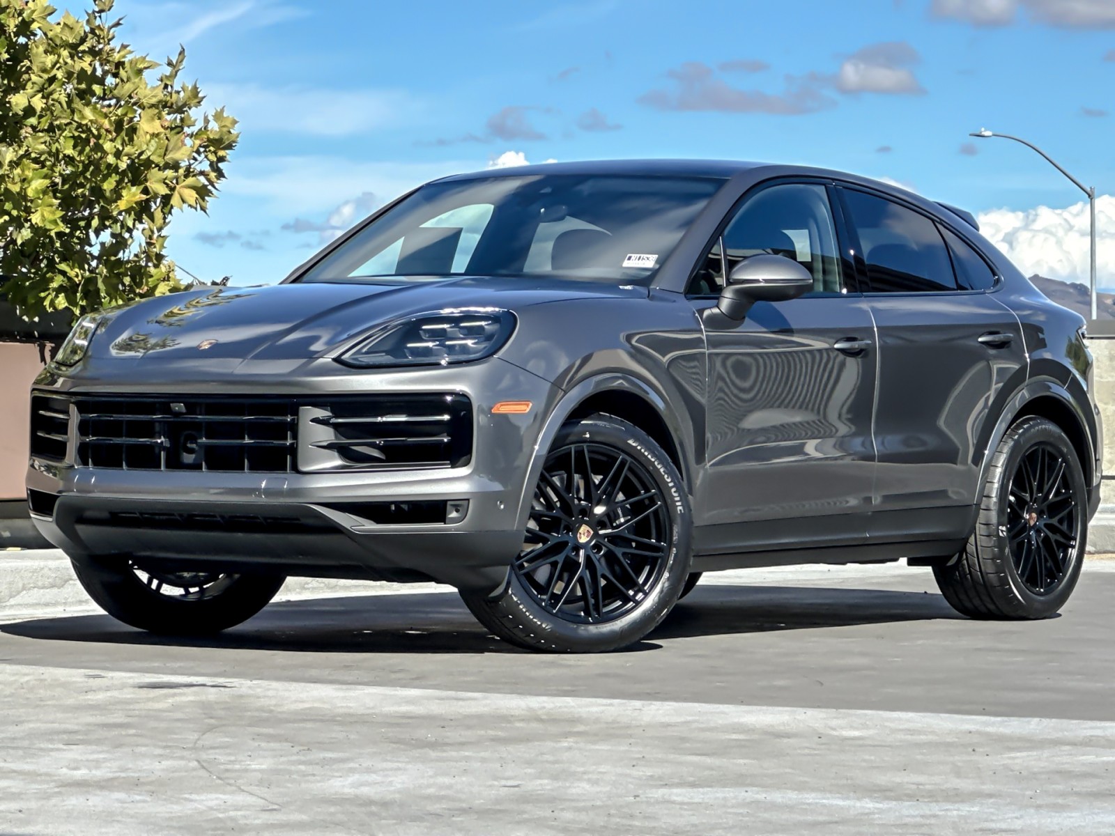 2025 Porsche Cayenne Coup
