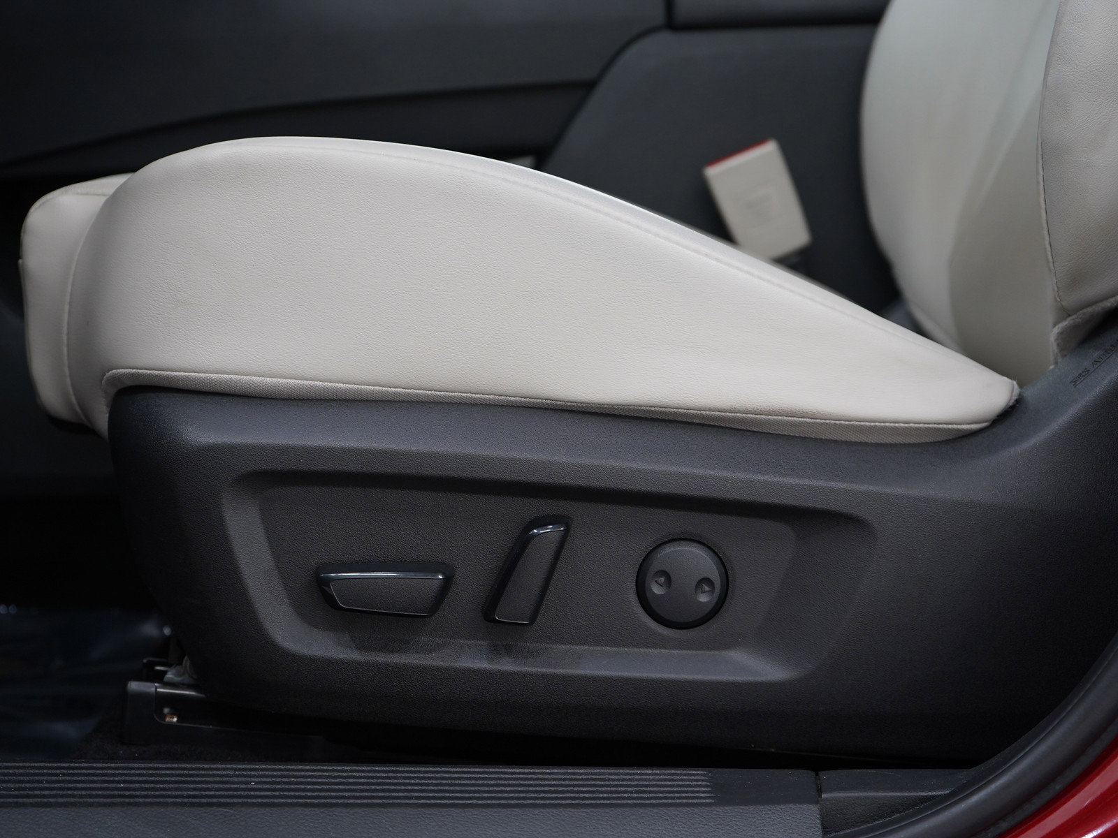 2021 Nissan Rogue SV photo 20