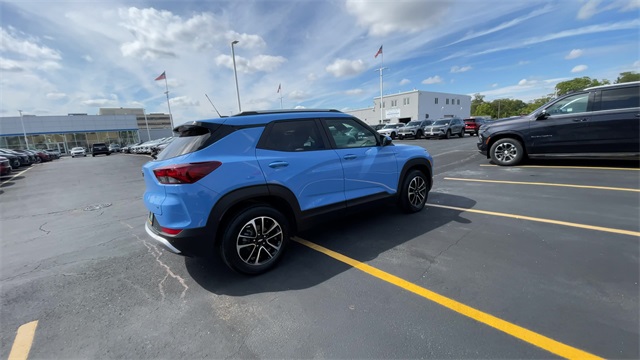 2024 CHEVROLET TRAILBLAZER - Image 8