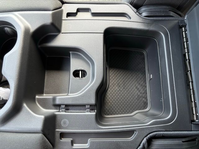 2025 Ram 1500 Tradesman photo 18