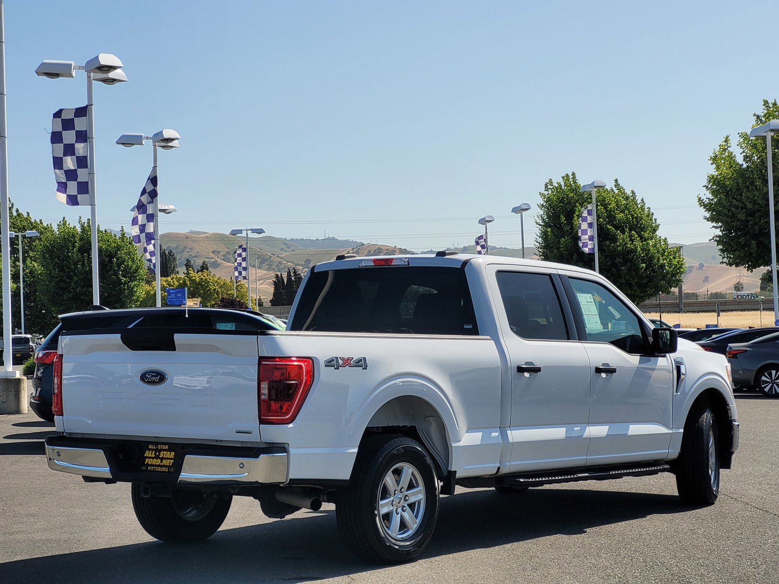 2022 Ford F-150 XLT photo 4